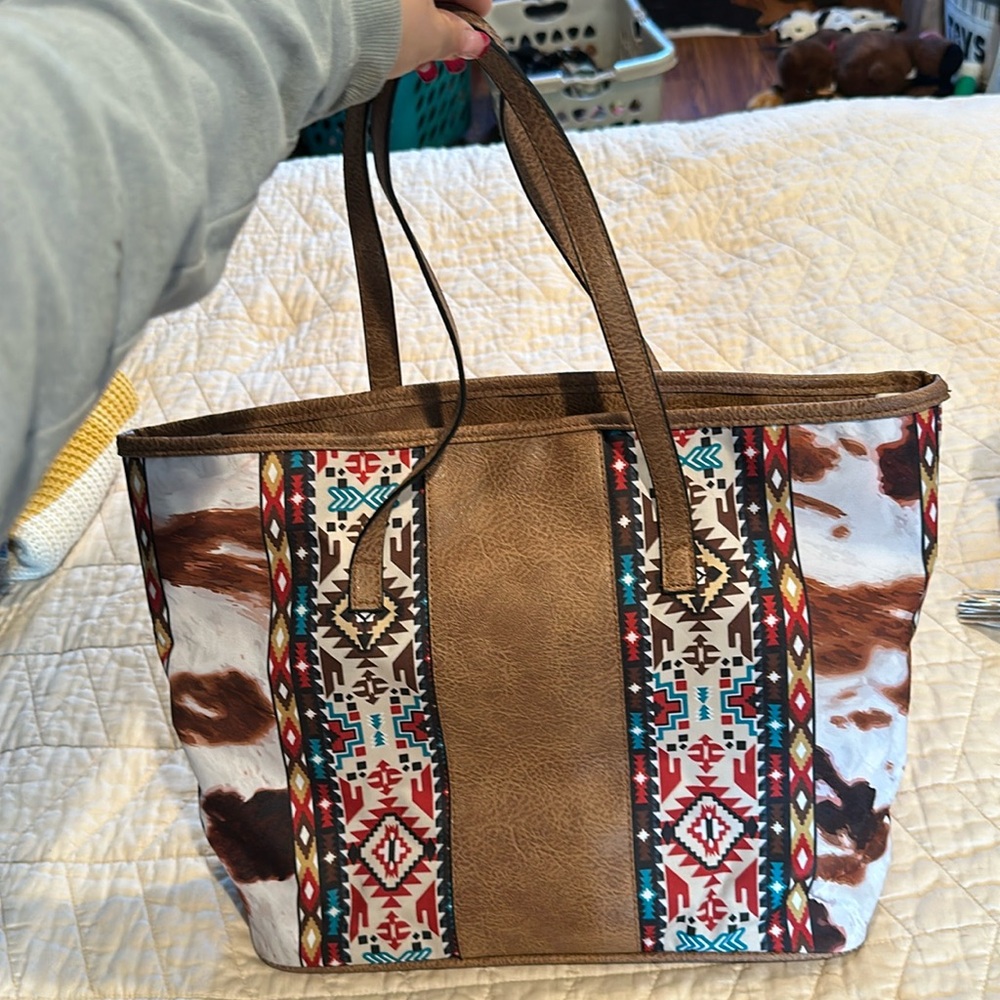 Traveling bag